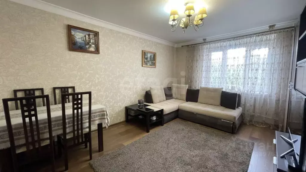 2-к кв. Карачаево-Черкесия, Черкесск Октябрьская ул., 50 (50.0 м) - Фото 0