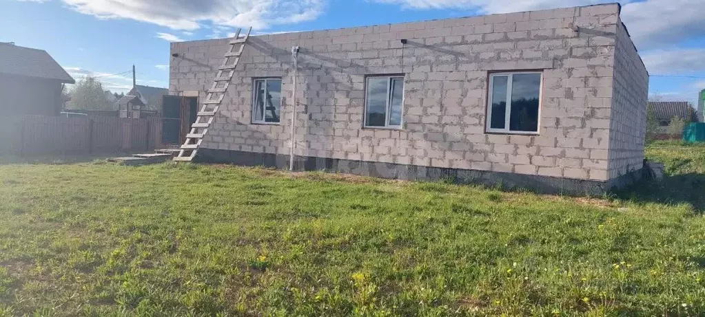 Дом в Вологодская область, пос. Можайское ул. Николая Фокина (181 м) - Фото 0