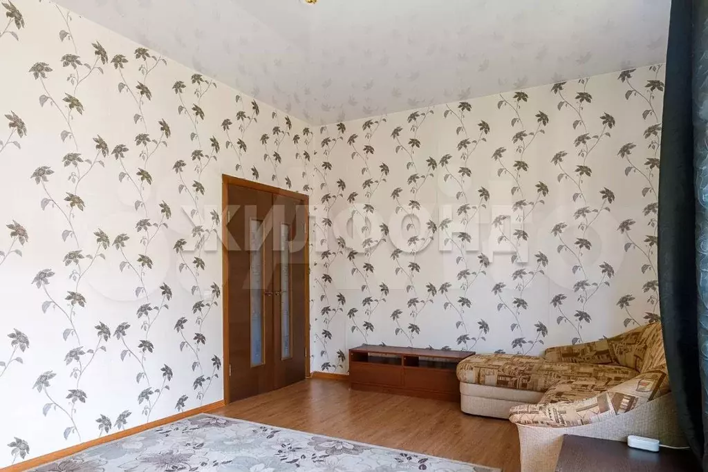1-к. квартира, 39 м, 3/3 эт. - Фото 1