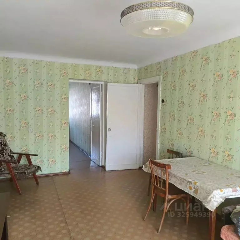 3-к кв. Иркутская область, Слюдянка Советская ул., 40 (56.2 м) - Фото 1