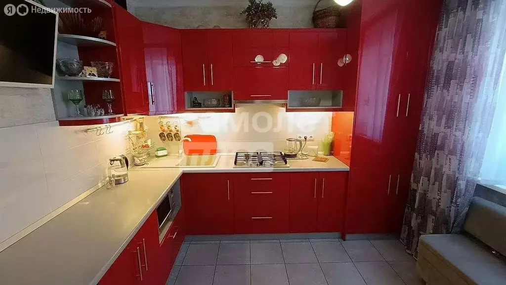 1-комнатная квартира: Батайск, Комсомольская улица, 87к1 (43 м) - Фото 0