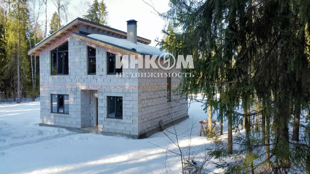 Дом в Московская область, городской округ Пушкинский, деревня ... - Фото 1