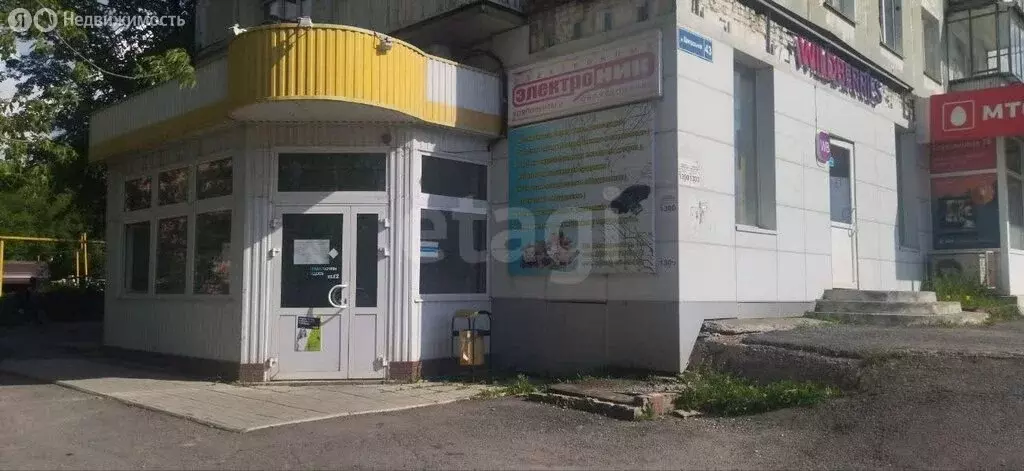 Торговая площадь (174 м) - Фото 1