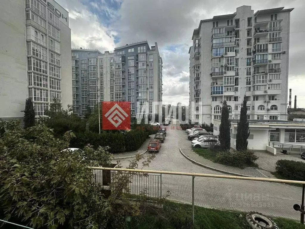 2-к кв. Севастополь ул. Челнокова, 33 (59.0 м) - Фото 2