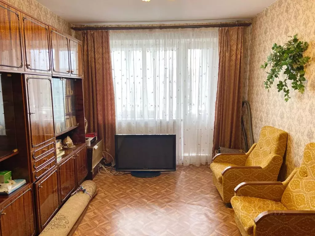 2-к кв. Нижегородская область, Нижний Новгород ул. Гвардейцев, 11 ... - Фото 0