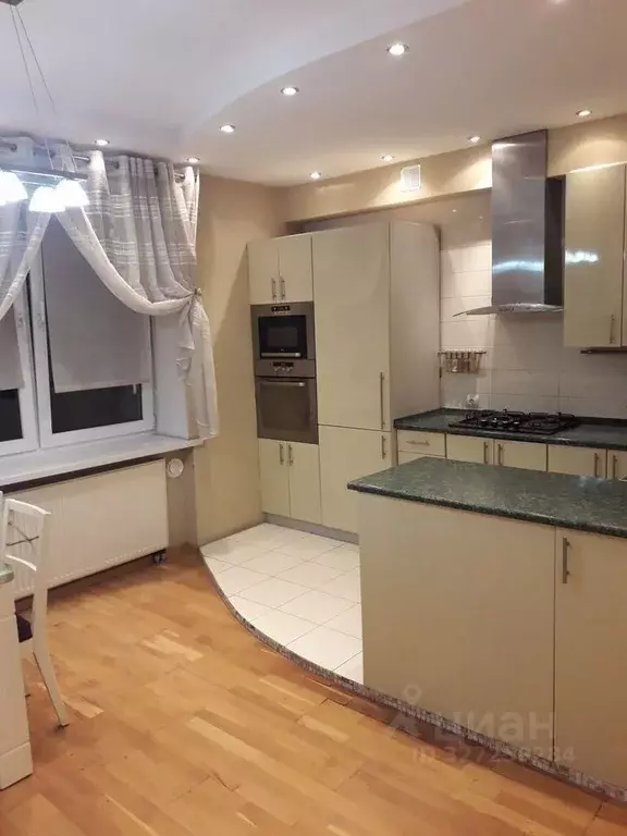 2-к кв. Калининградская область, Калининград ул. Чекистов, 28Б (82.5 ... - Фото 1