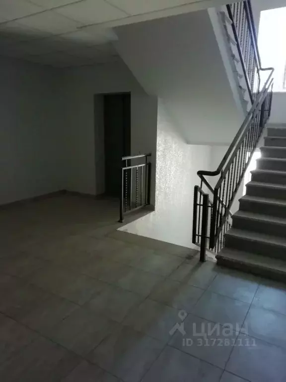 1-к кв. Северная Осетия, Владикавказ ул. Курсантов-Кировцев, 15Г (51.0 ... - Фото 1