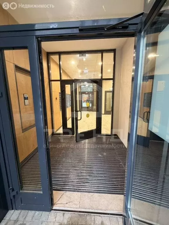 1-комнатная квартира: городской посёлок Янино-1, ЖК Янила Драйв (41.5 ... - Фото 2