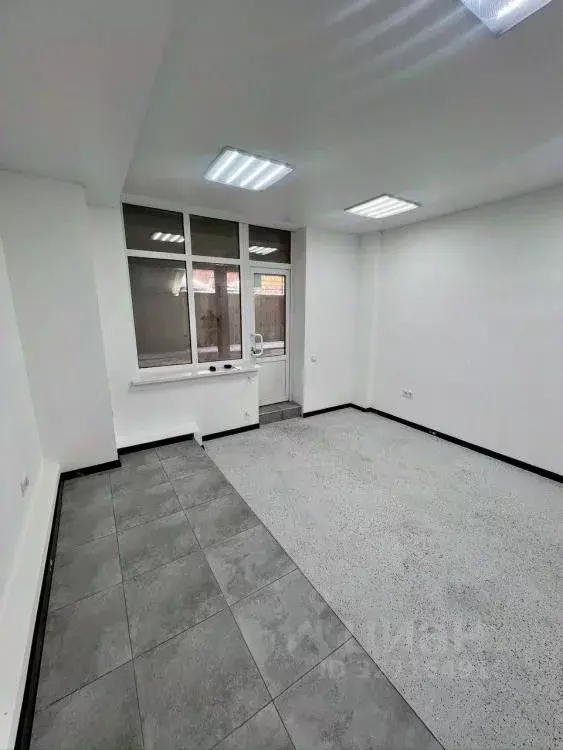 Помещение свободного назначения в Иркутская область, Иркутск ул. ... - Фото 2