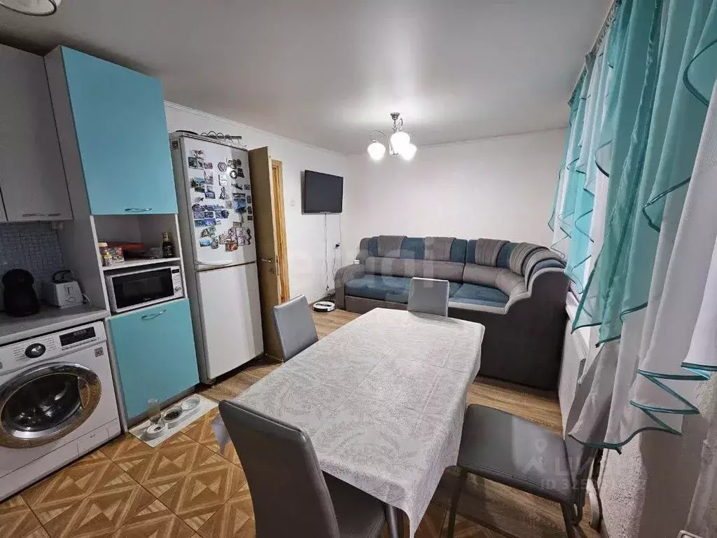 2-к кв. Тюменская область, Тюменский муниципальный округ, Боровский рп ... - Фото 1