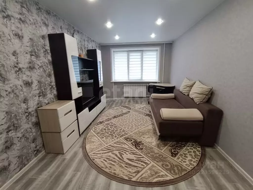 2-к кв. Кемеровская область, Юрга просп. Победы, 18 (43.8 м) - Фото 1