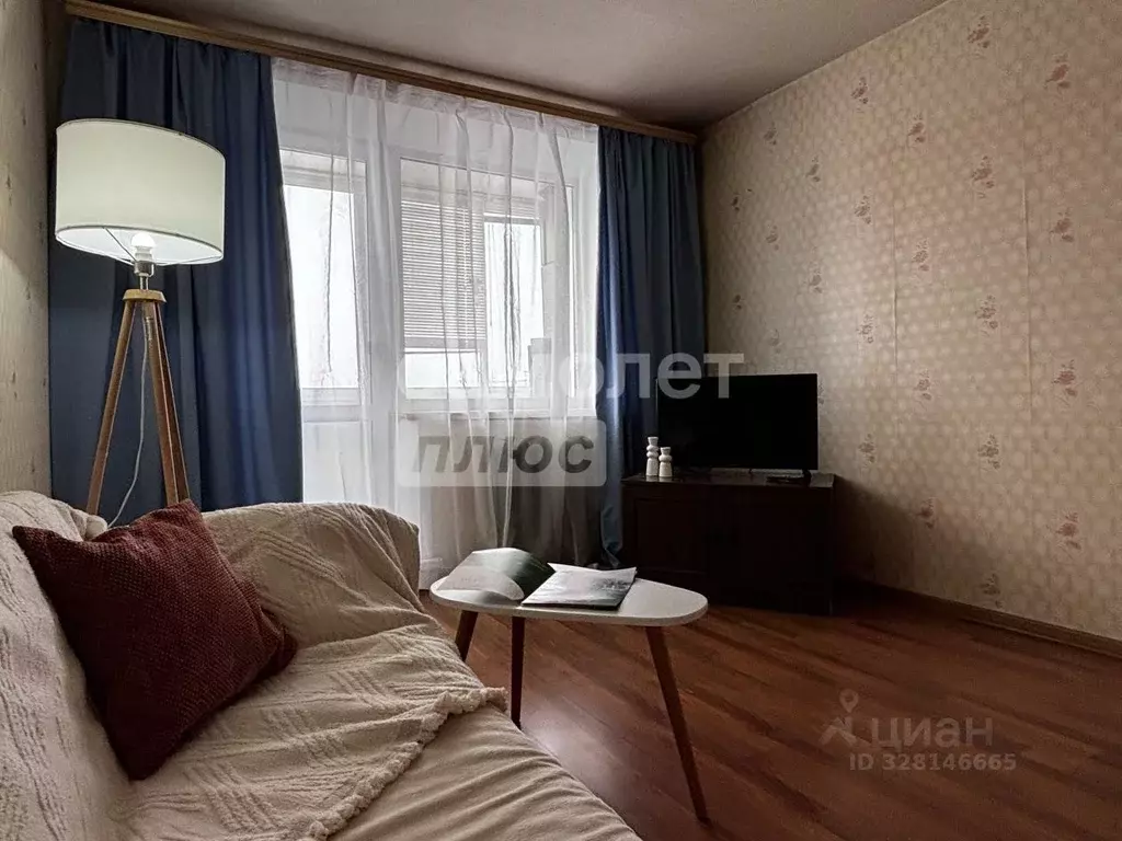 2-к кв. Коми, Сыктывкар просп. Бумажников, 3 (51.6 м) - Фото 1