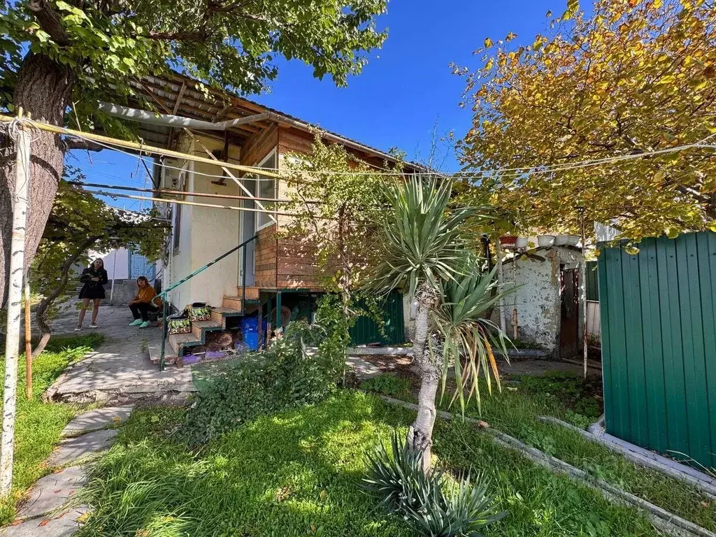 Дом в Крым, Бахчисарайский район, с. Долинное ул. Ленина, 32 (85 м) - Фото 1