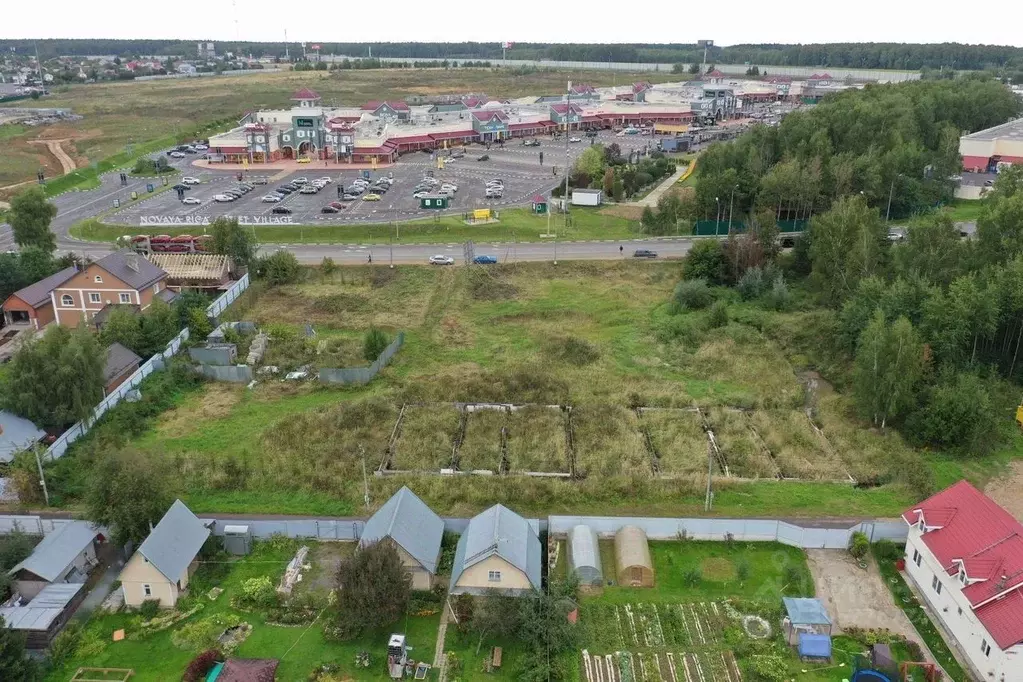 участок в московская область, истра городской округ, д. покровское . - Фото 0