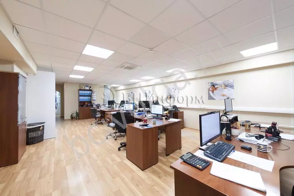 Помещение свободного назначения в Санкт-Петербург наб. Реки Волковки, ... - Фото 1