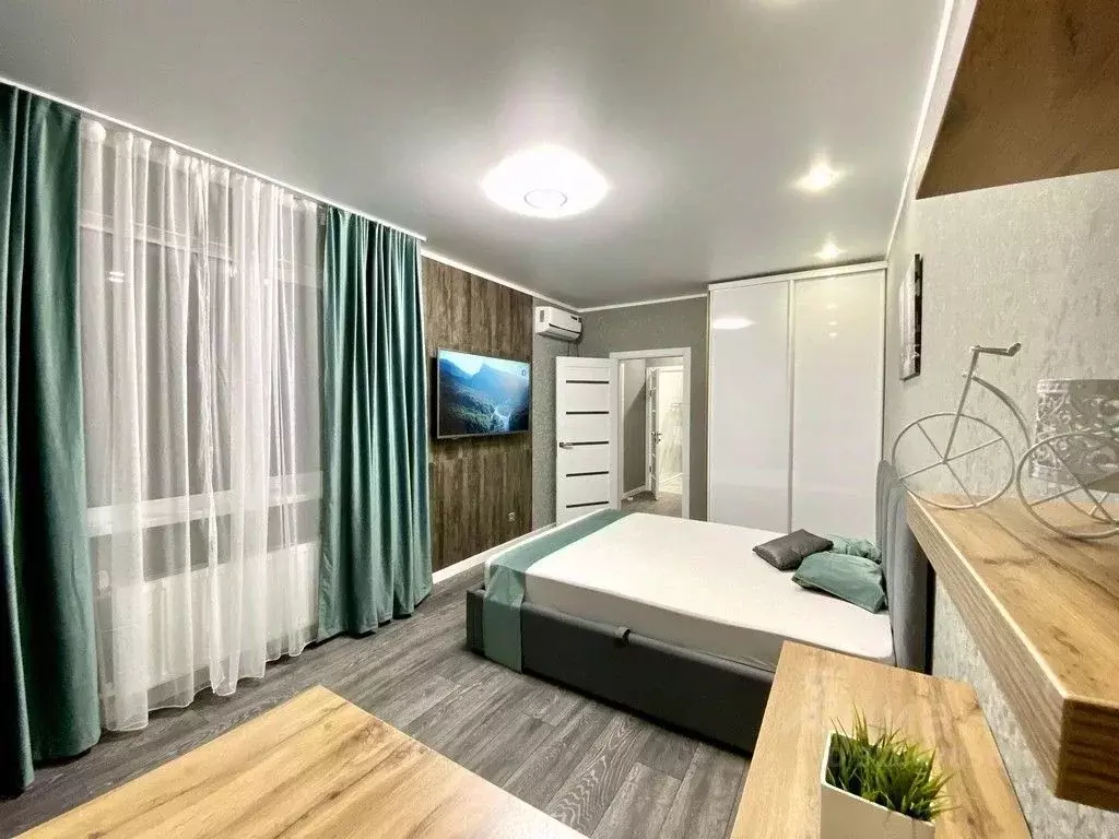 1-к кв. Оренбургская область, Оренбург Салмышская ул., 61 (45.0 м) - Фото 1