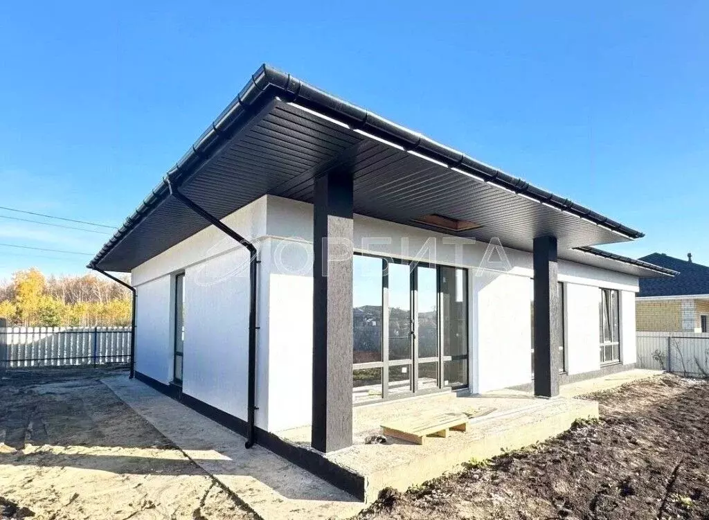 Дом в Тюменская область, Тюменский муниципальный округ, с. Перевалово ... - Фото 1