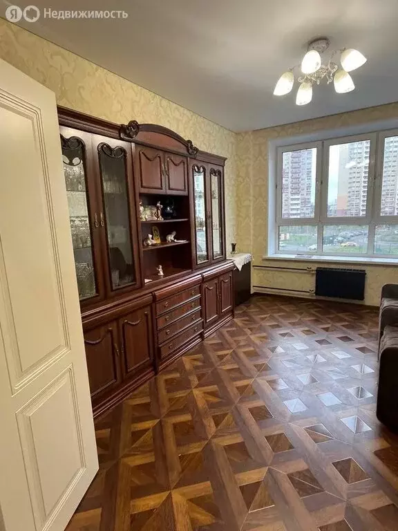 3-комнатная квартира: посёлок городского типа Боброво, Лесная улица, ... - Фото 1