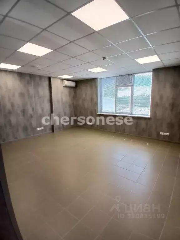 Офис в Севастополь ул. Вакуленчука, 39Б (47 м) - Фото 2