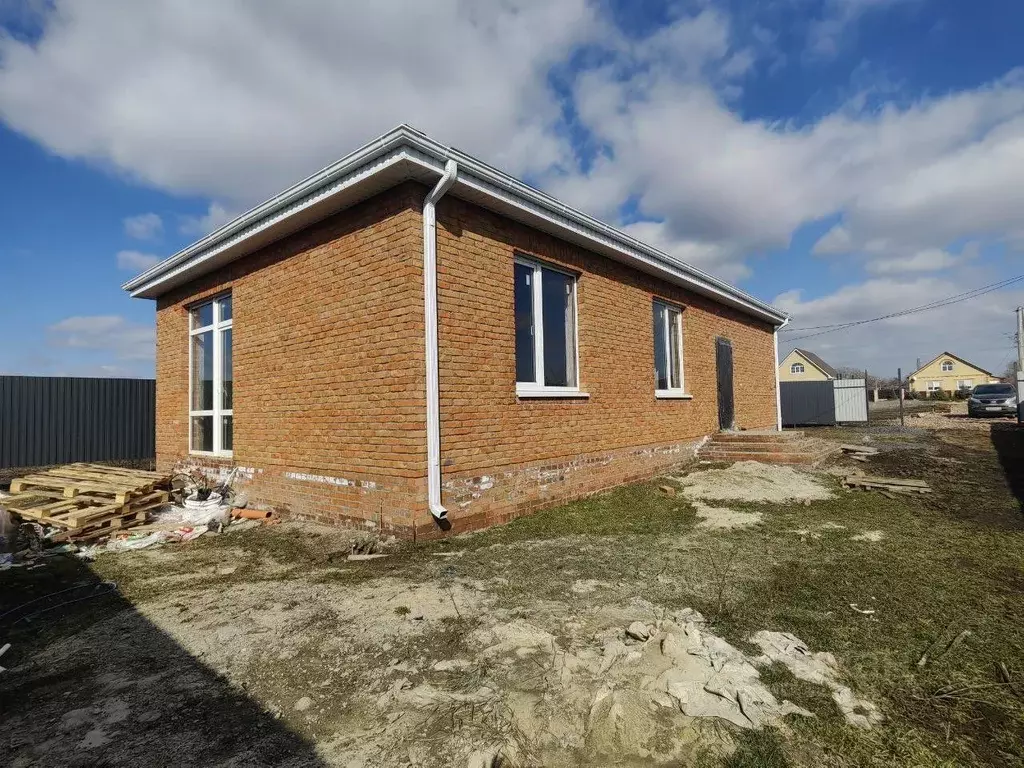 Дом в Ростовская область, Неклиновский район, Новобессергеневское ... - Фото 2