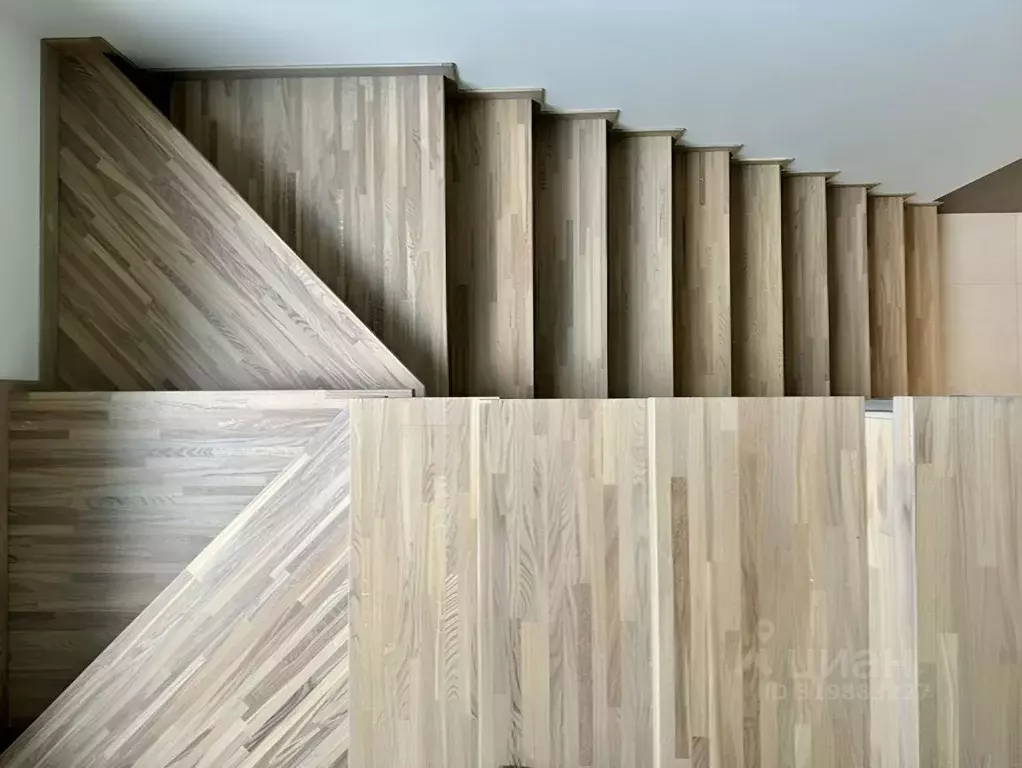 Коттедж в Санкт-Петербург, Санкт-Петербург, Петергоф дор. Сашинская, ... - Фото 1