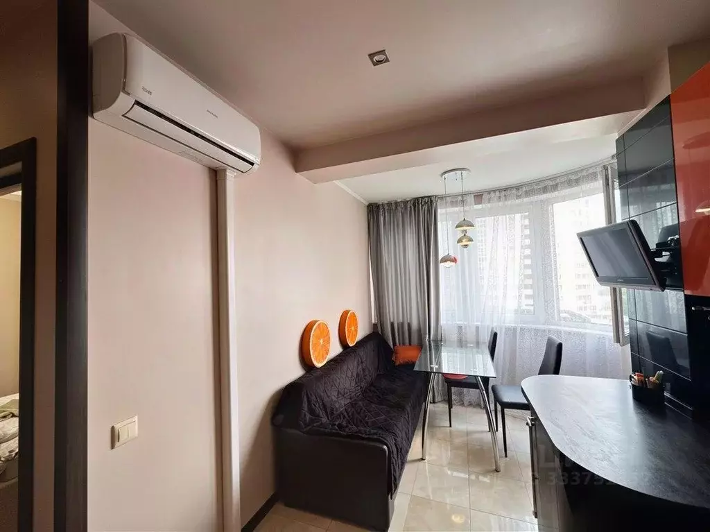 3-к кв. Москва Митинская ул., 10к1 (72.0 м) - Фото 2