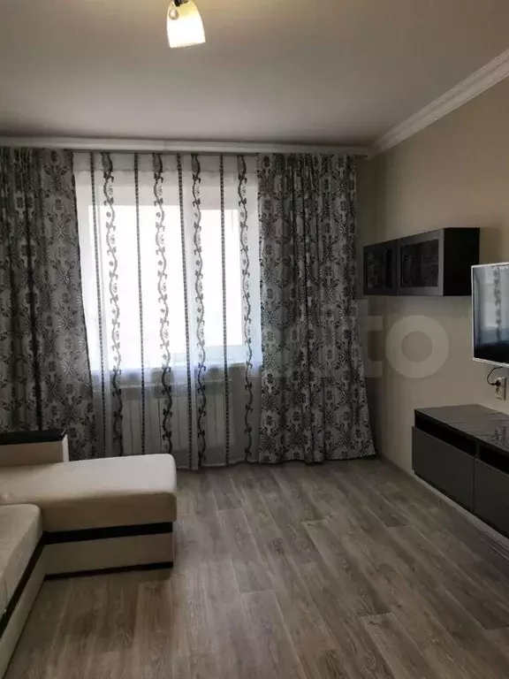 2-к. квартира, 52 м, 5/5 эт. - Фото 1