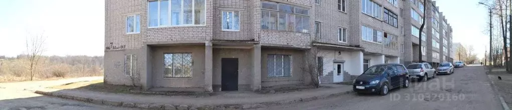 Торговая площадь в Новгородская область, Боровичи наб. 60 лет Октября, ... - Фото 1