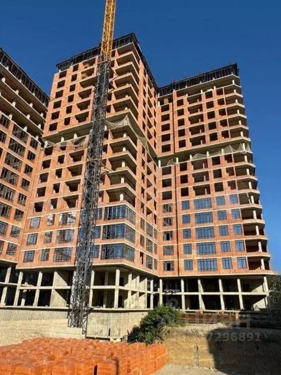 2-к кв. Кабардино-Балкария, Нальчик ул. Тарчокова, 52 (73.0 м) - Фото 0