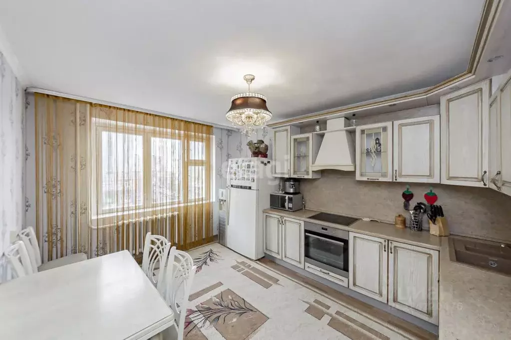 3-к кв. Тюменская область, Тюмень Широтная ул., 173к2 (96.7 м) - Фото 1