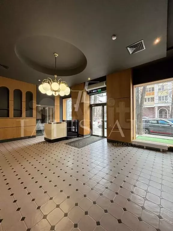 Блок офис с видом, на 4 этаже с балконом, центр, 150 кв.м - Фото 1