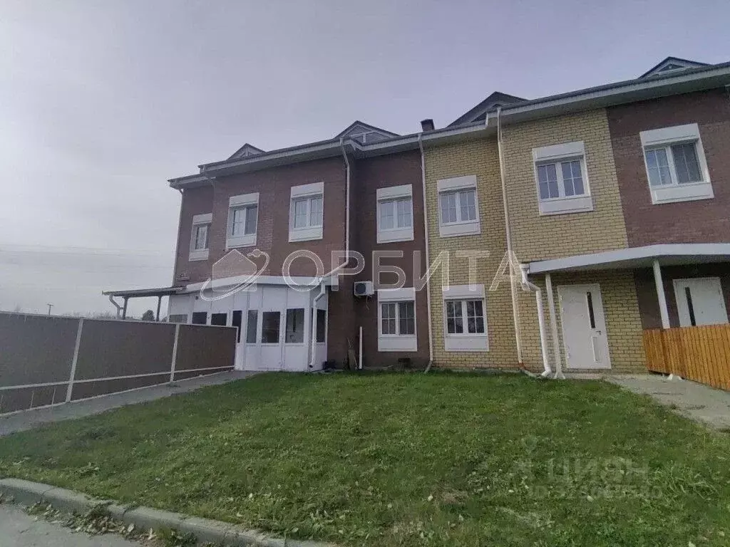 Таунхаус в Тюменская область, Тюмень Выборгская ул., 56 (104 м) - Фото 2