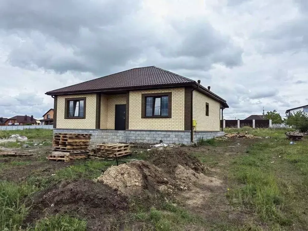 Дом в Белгородская область, Белгородский район, Разумное рп, ... - Фото 0