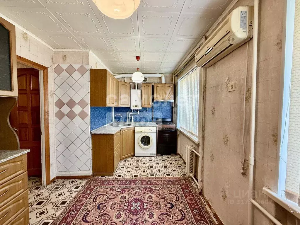 2-к кв. Краснодарский край, Приморско-Ахтарск ул. Дзержинского, 1 ... - Фото 0