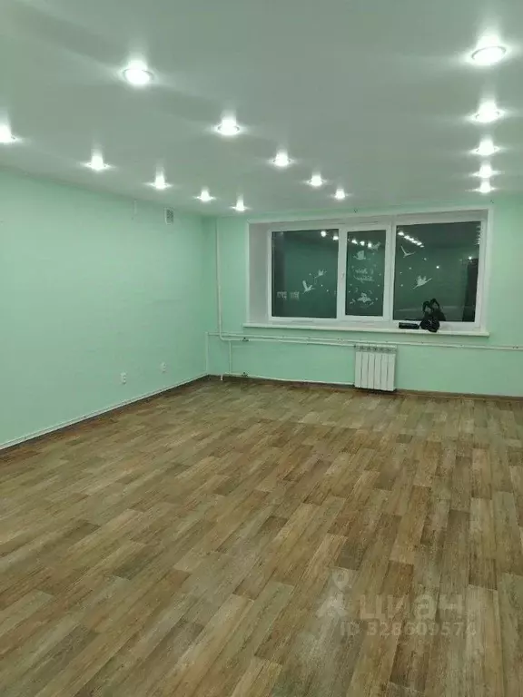 Помещение свободного назначения в Пермский край, Соликамск ул. ... - Фото 2