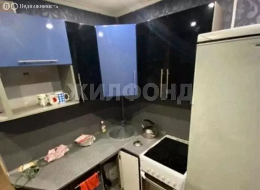 1-комнатная квартира: Абакан, улица Дзержинского, 183 (30 м) - Фото 1