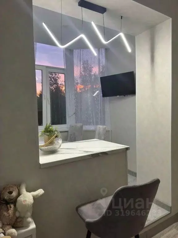 2-к кв. Ханты-Мансийский АО, Нижневартовск ул. Мира, 3 (58.0 м) - Фото 0