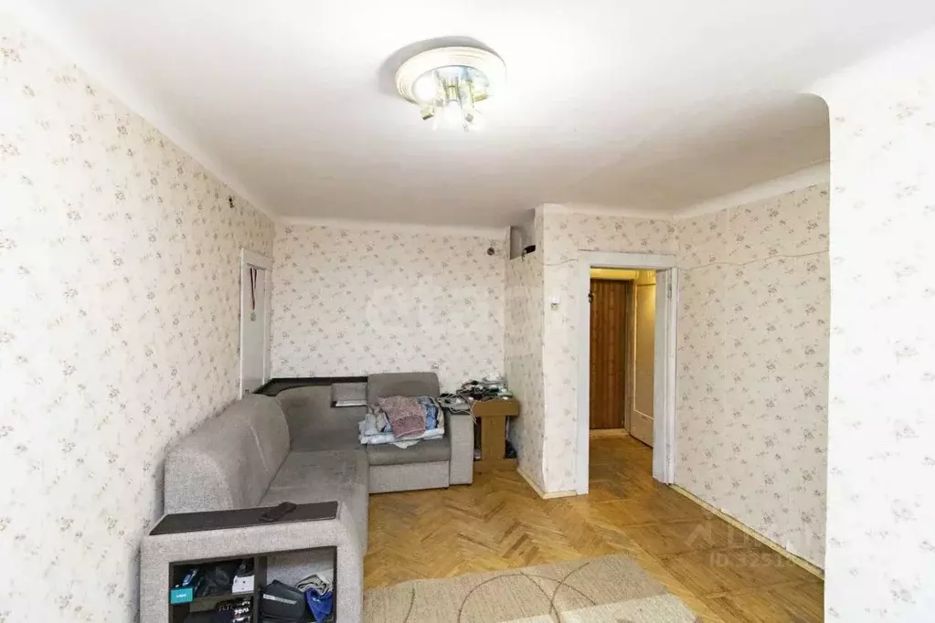 2-к кв. Тюменская область, Тюмень ул. Ленина, 9 (41.5 м) - Фото 0