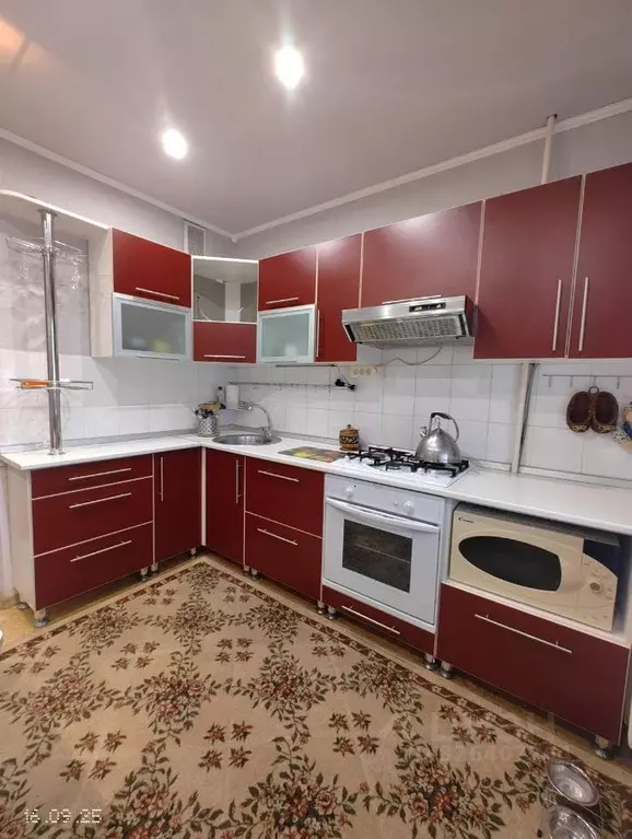 3-к кв. Псковская область, Печоры Вокзальная ул., 14 (65.4 м) - Фото 1