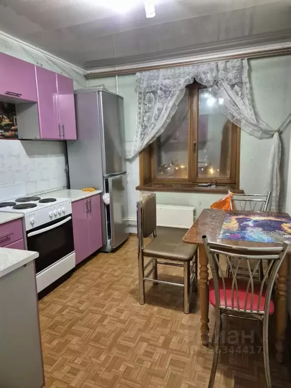 2-к кв. Самарская область, Тольятти Офицерская ул., 8 (57.0 м) - Фото 1