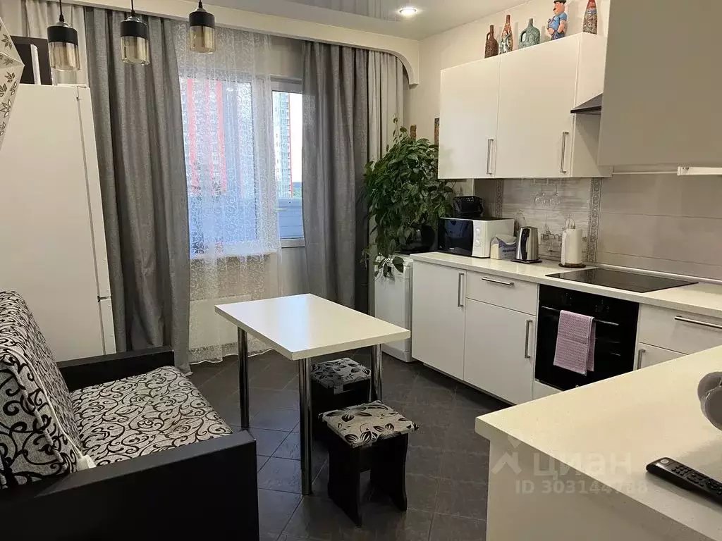 1-к кв. Московская область, Солнечногорск городской округ, Голубое пгт ... - Фото 1