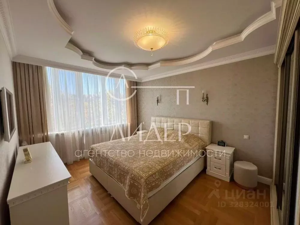 3-к кв. Краснодарский край, Сочи Центральный мкр, ул. Юных Ленинцев ... - Фото 2