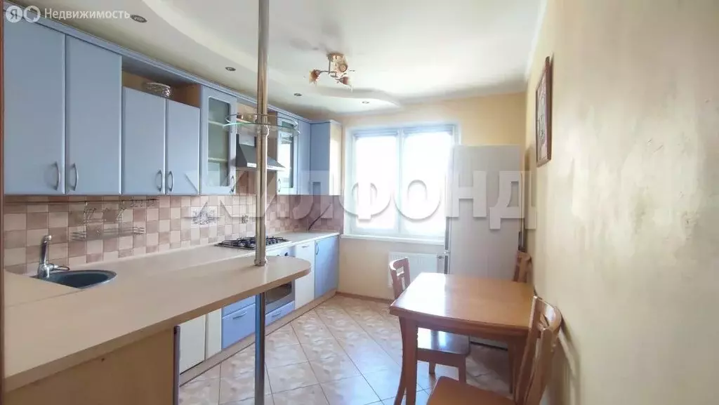 2-комнатная квартира: Калининград, Артиллерийская улица, 48 (56 м) - Фото 1