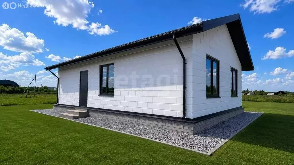 Дом в село Ребровка, Еловая улица (85 м) - Фото 2