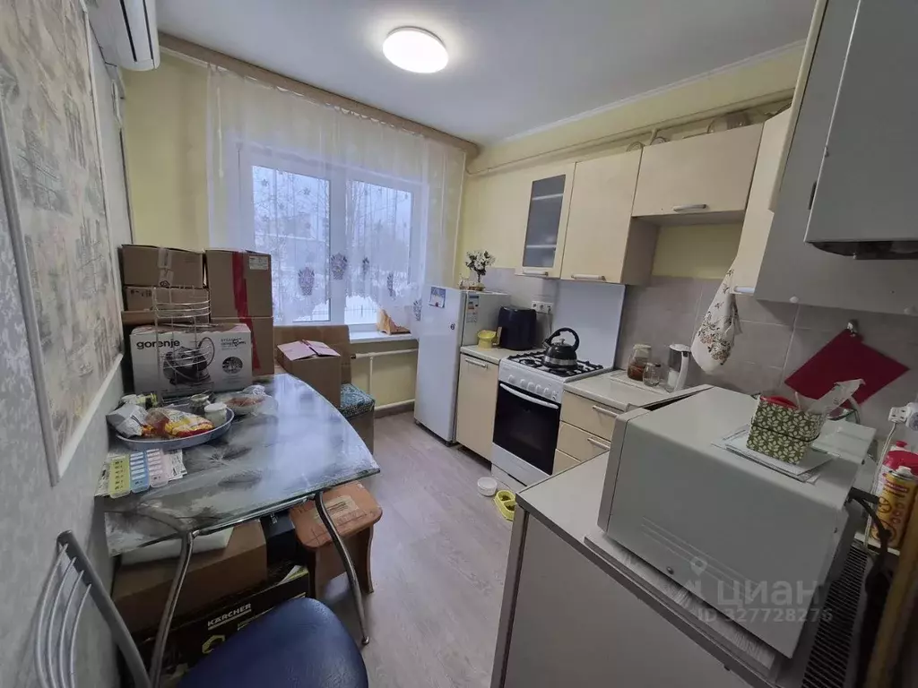 2-к кв. Новгородская область, Великий Новгород ул. Химиков, 10 (42.2 ... - Фото 2