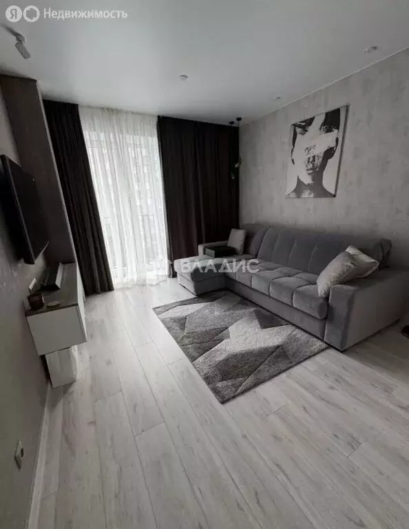 1-комнатная квартира: Зеленоградск, улица Автомобилистов, 3 (40 м) - Фото 0