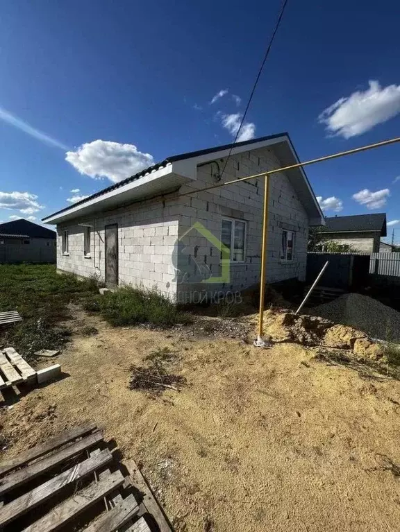Дом в Самарская область, Сызрань пер. Андрея Дырина, 5 (100 м) - Фото 1