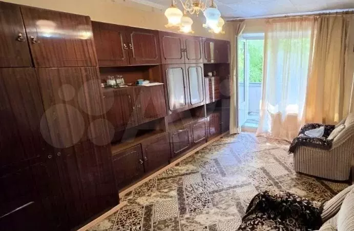 2-к. квартира, 47 м, 4/9 эт. - Фото 0