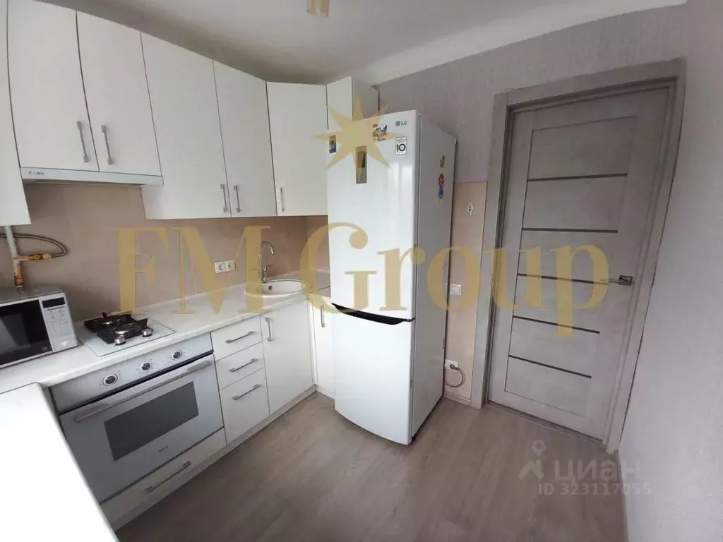 2-к кв. Белгородская область, Белгород ул. Белгородского полка, 27 ... - Фото 2