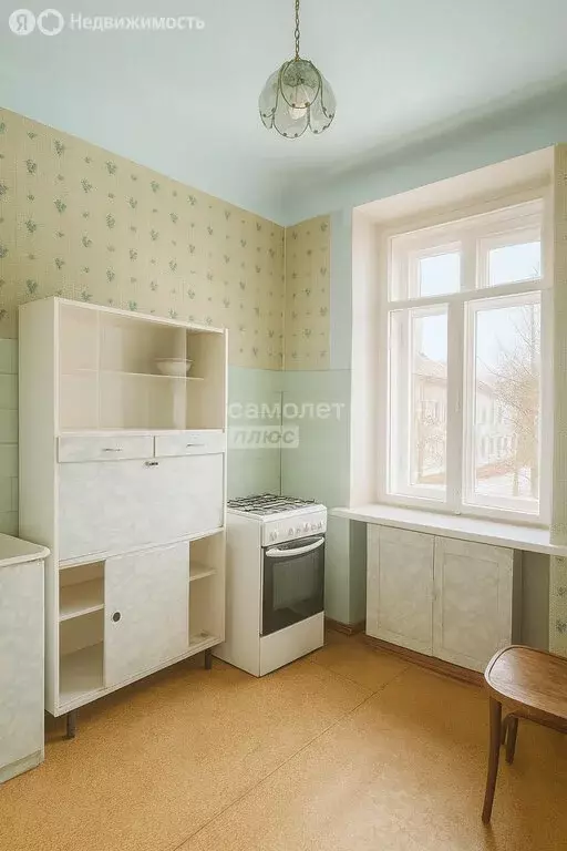 2-комнатная квартира: Верхний Уфалей, улица Некрасова, 12 (42.2 м) - Фото 0